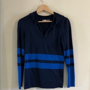 The North Face women’s active  long sleeve shirt- Navy and Blue